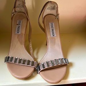 Steve Madden nude embellished heels